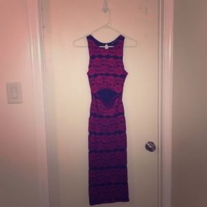 Foreign Exchange Small Red/Black dress